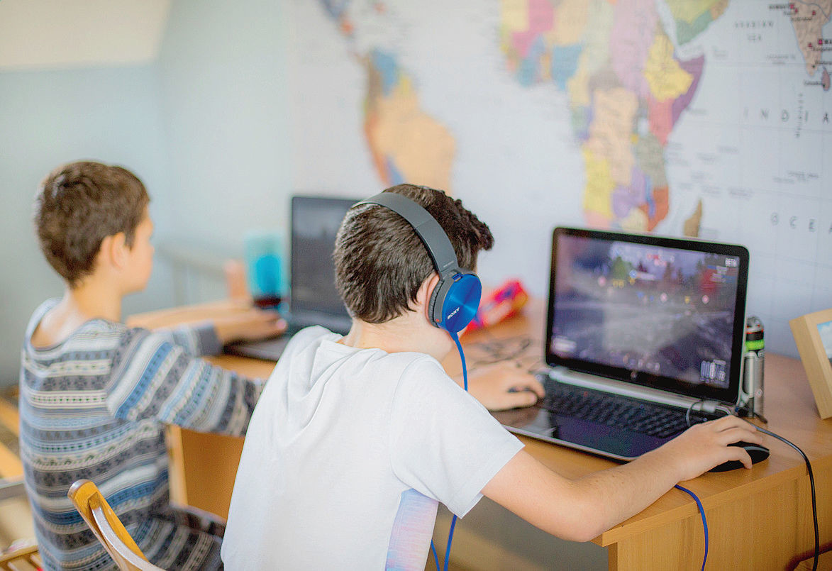 Faut il laisser ses enfants jouer à des jeux vidéos violents ?