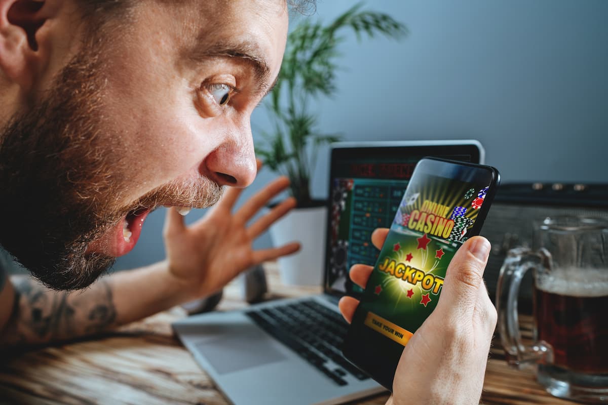 Tout savoir sur le fonctionnement des casinos en ligne